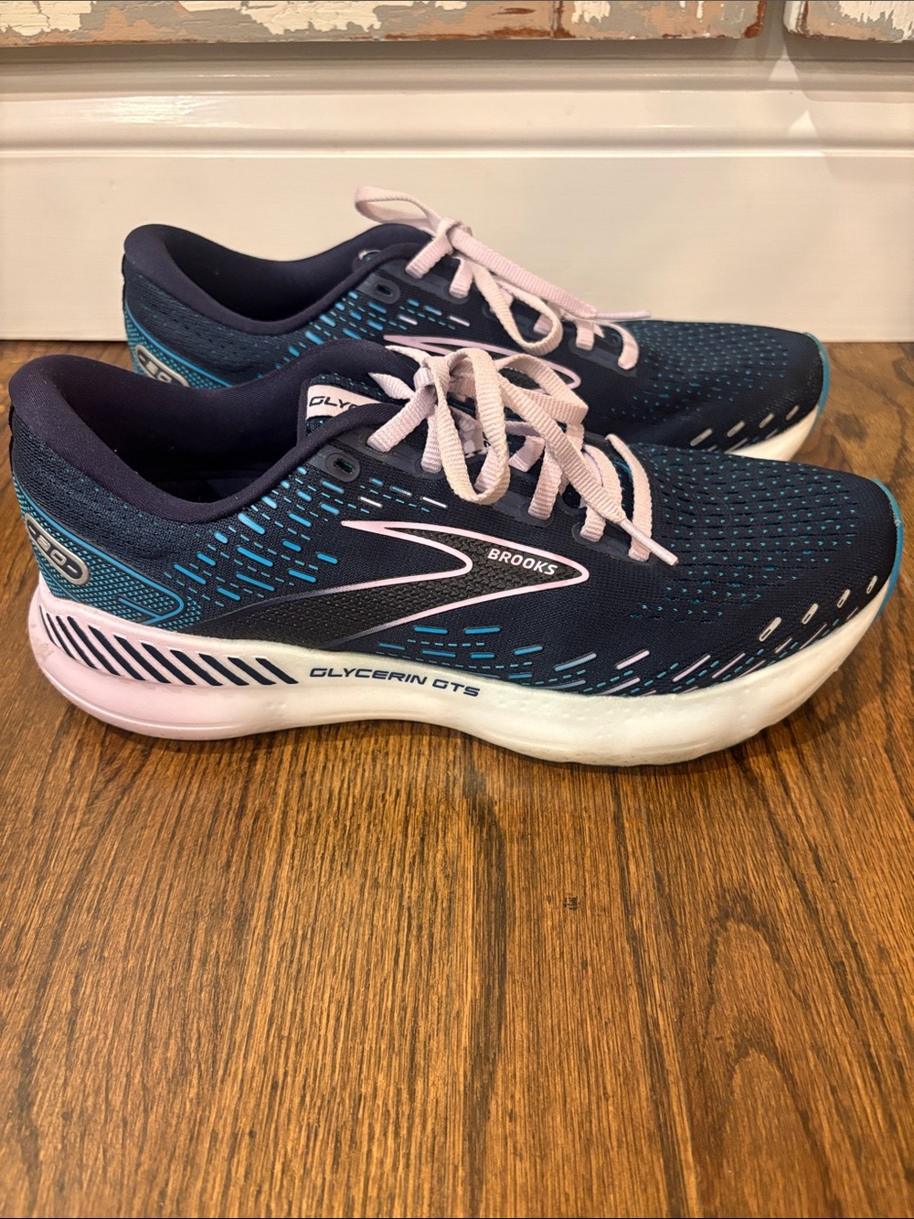 Brooks Glycerin GTS 20 Women's Running Shoes - Navy with turquoise accents